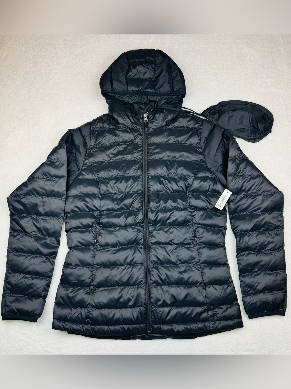 Amazon Essentials NWT Lightweight Full-Zip Packable Hooded Puffer Jacket. Size S